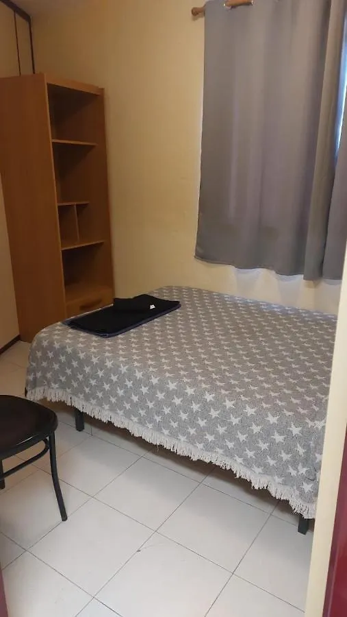 Pension Suiza Reus