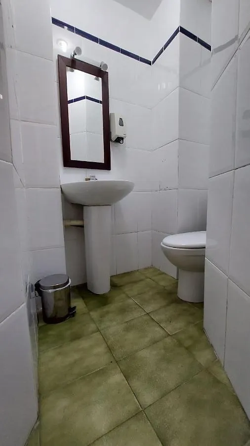 Pension Suiza Reus Hotel